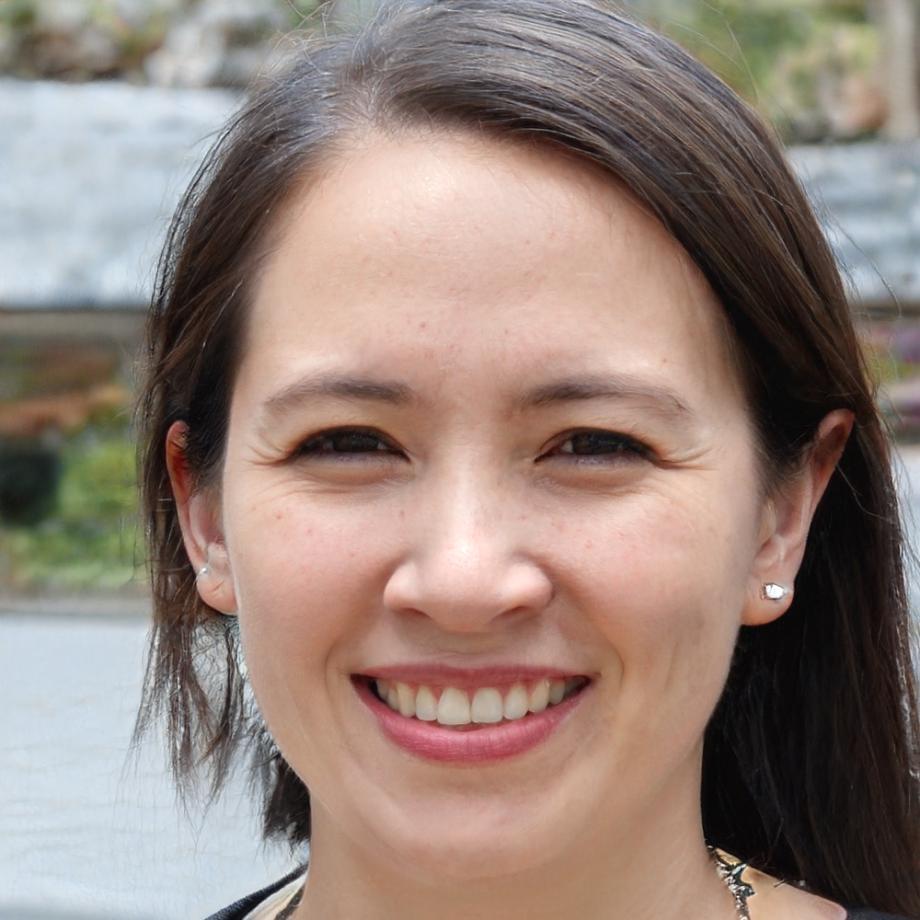 Carmen Delgado, Directora Fundadora de zarolventiq